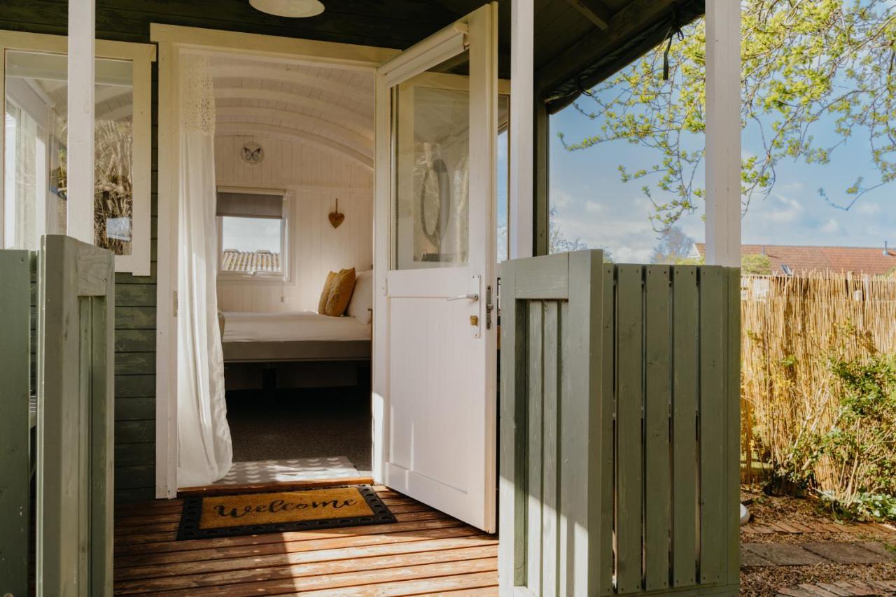 Othery Little England Retreats - Cottage, Yurt And Shepherd Huts المظهر الخارجي الصورة