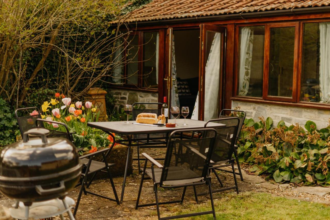 Othery Little England Retreats - Cottage, Yurt And Shepherd Huts المظهر الخارجي الصورة