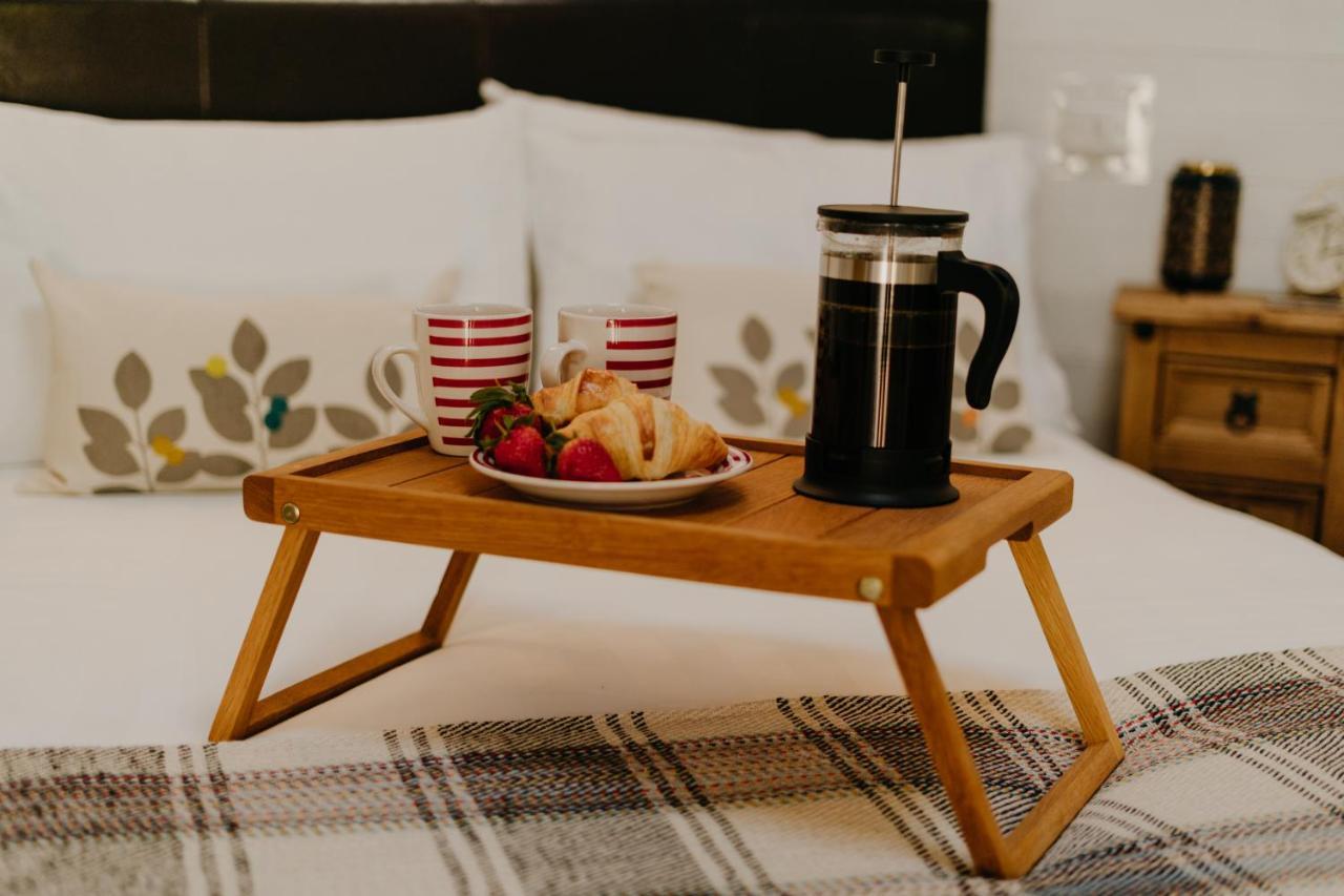 Othery Little England Retreats - Cottage, Yurt And Shepherd Huts المظهر الخارجي الصورة