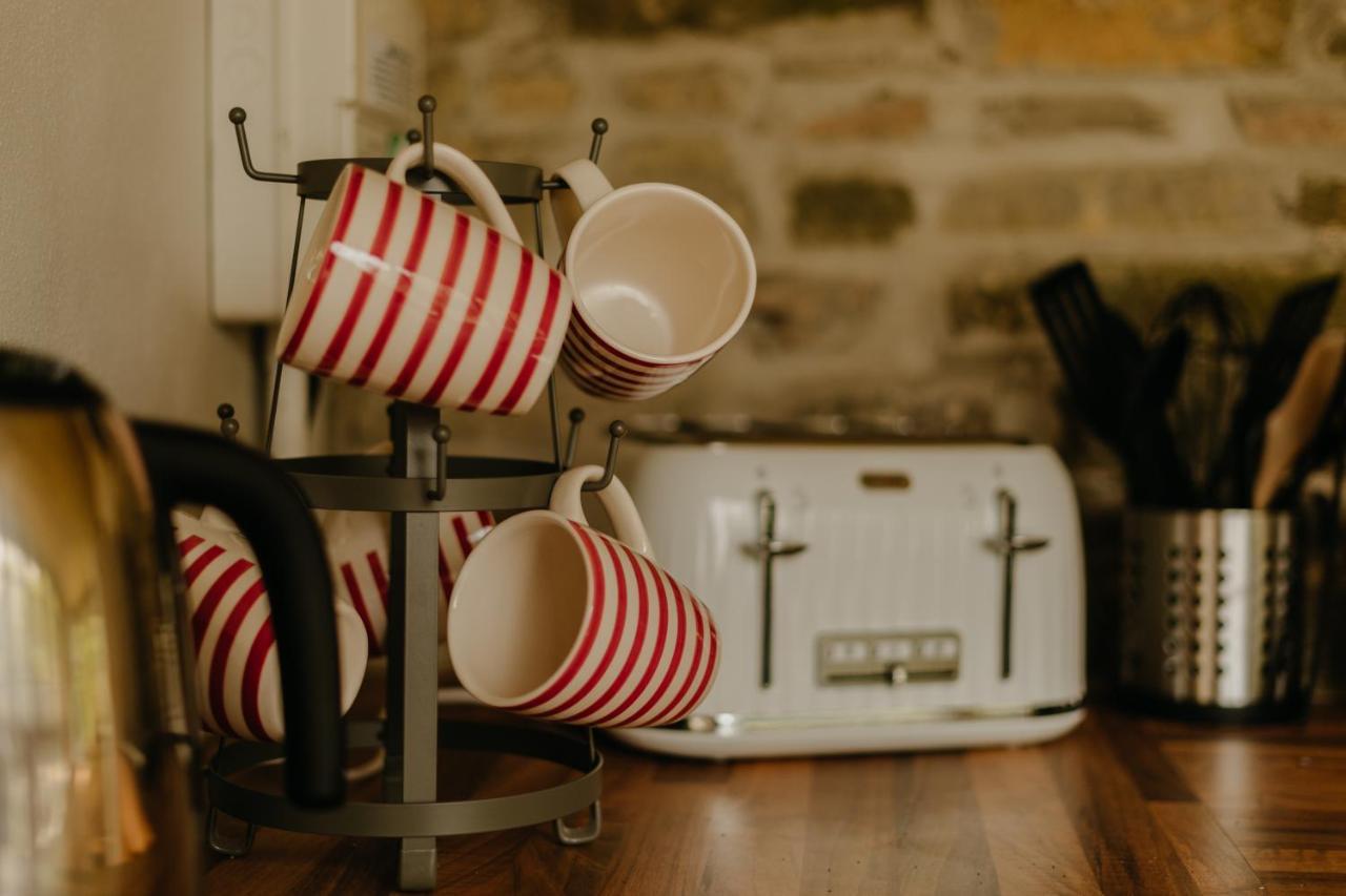 Othery Little England Retreats - Cottage, Yurt And Shepherd Huts المظهر الخارجي الصورة