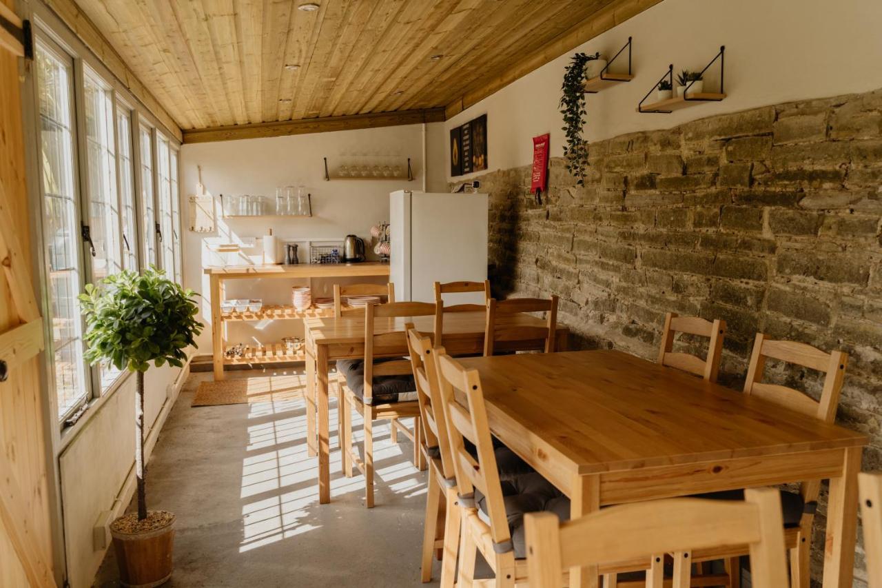Othery Little England Retreats - Cottage, Yurt And Shepherd Huts المظهر الخارجي الصورة