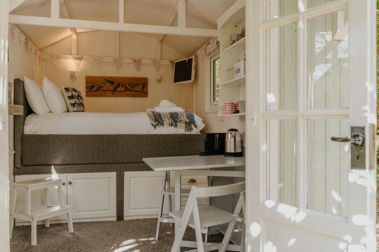 Othery Little England Retreats - Cottage, Yurt And Shepherd Huts المظهر الخارجي الصورة