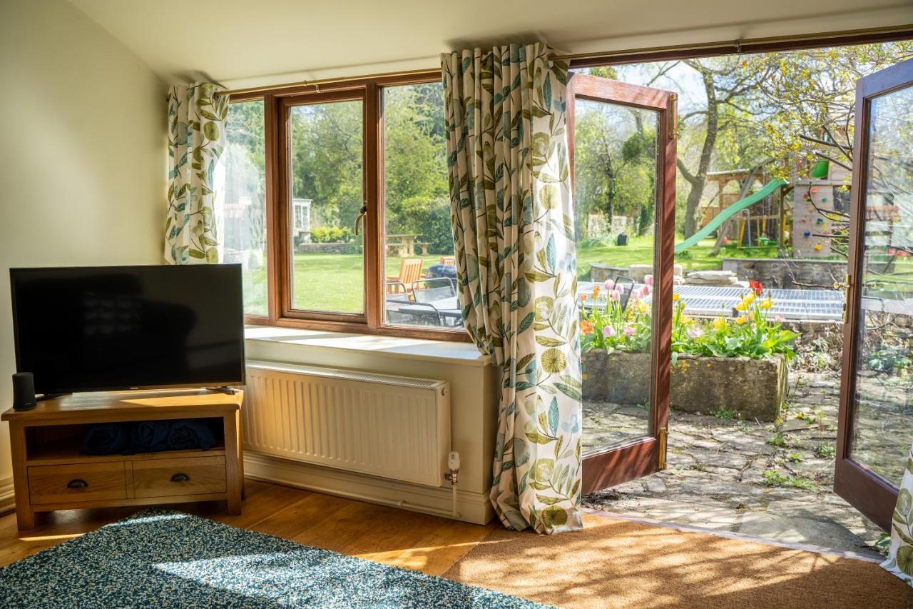 Othery Little England Retreats - Cottage, Yurt And Shepherd Huts المظهر الخارجي الصورة