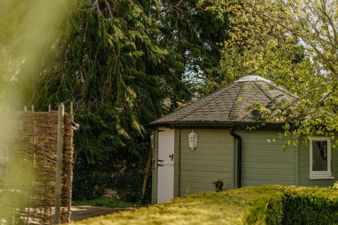 Othery Little England Retreats - Cottage, Yurt And Shepherd Huts المظهر الخارجي الصورة