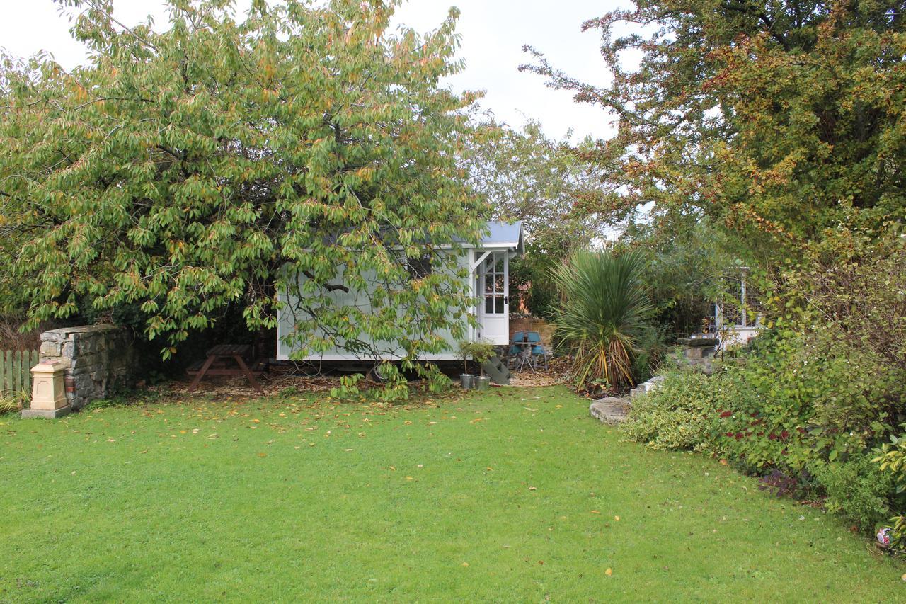 Othery Little England Retreats - Cottage, Yurt And Shepherd Huts المظهر الخارجي الصورة