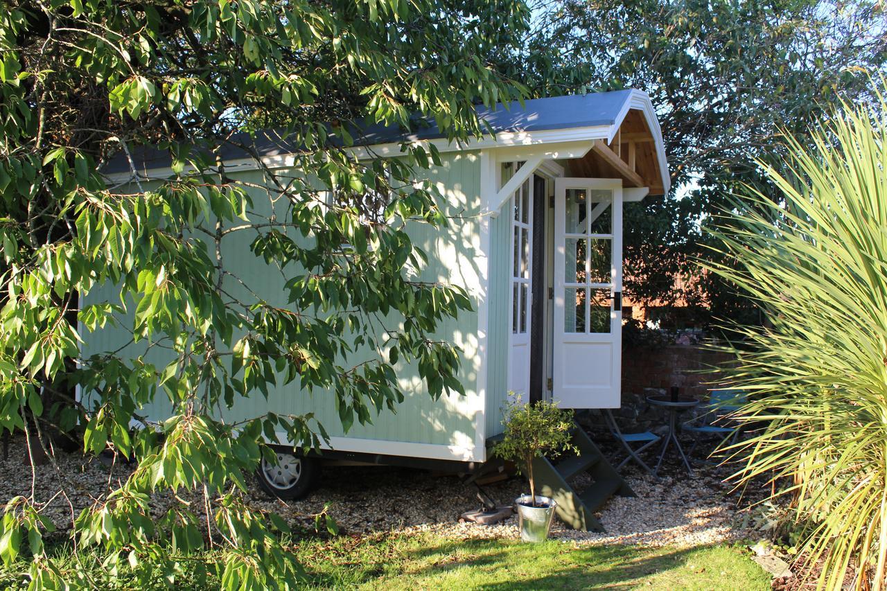 Othery Little England Retreats - Cottage, Yurt And Shepherd Huts المظهر الخارجي الصورة